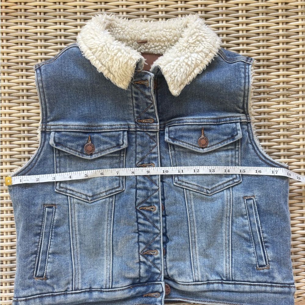 Judy Blue Shearling Lined Denim Vest small layered streetwear transitional - Picture 9 of 10